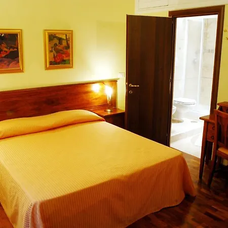 Tamara's Bed & Breakfast 2*