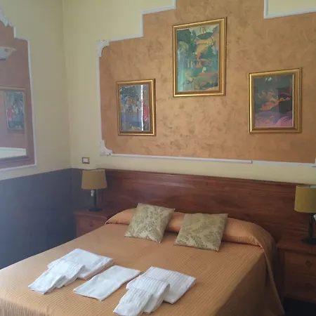 Tamara's Bed & Breakfast 2*