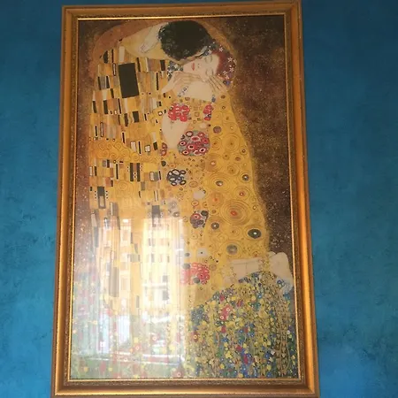 לינה וארוחת בוקר Tamara's